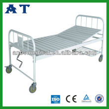 Hospital de rociado de doble plegado metal médico cama CE